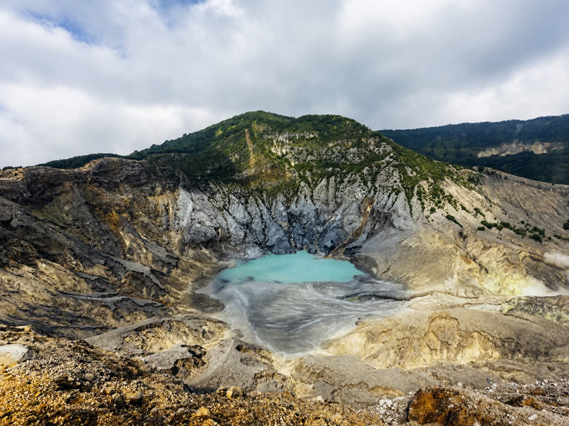 Mount Tangkuban Perahu